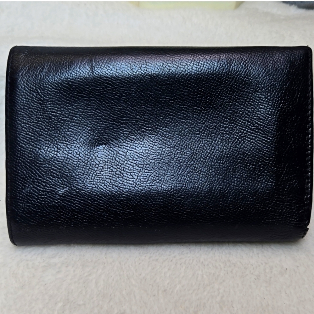 YSL Vintage Kisslock Black Textured Leather Wallet (EUC) - Picture 2 of 16